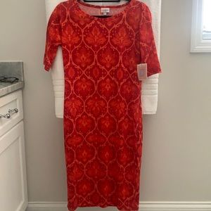 NWT Lularoe size Medium Julia dress